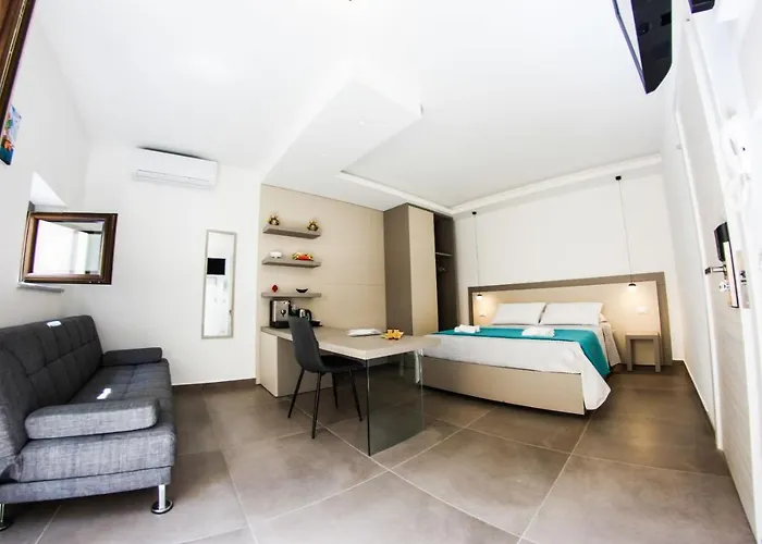 Konukevi Dali Al Mare