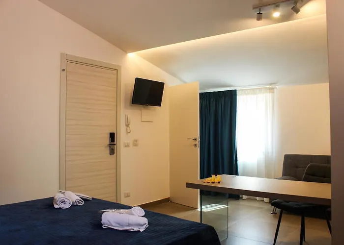 Dali Al Mare Konukevi 4*